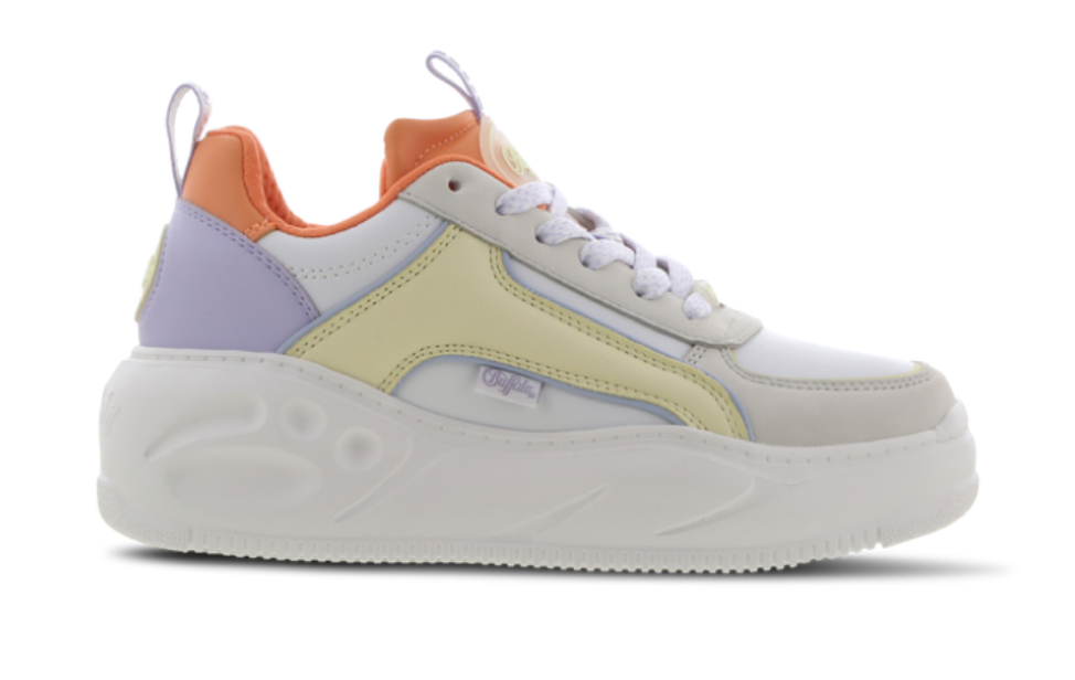 FOOTLOCKER-SNEAKERS-COLLECTION-ART-FASHION-SHOES-STREET-STYLE-SS21-1.png